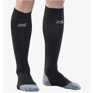 Zensah Women's Black Tech+ Compression Socks Size M
